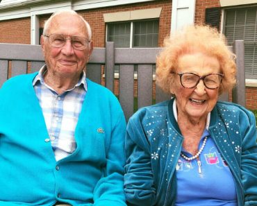 100 és 102 éves pár szeretett egymásba az idősek otthonában és kötötték össze az életüket – küldd el nekik a gratulációdat!