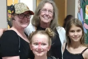 Meghalt a nagymama, miután önzetlenül a patakba ugrott, hogy megmentse fuldokló unokáját – nyugodjék békében