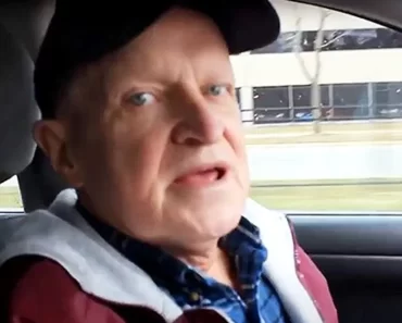 A nagyapa élete utolsó heteiben sofőrként dolgozik, hogy kifizesse a családi házat mielőtt meghalna