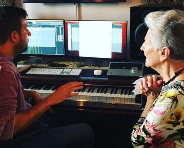 A 95 éves nagymamát Latin Grammy-díjra jelölték, miután az unokája felveszi az évtizedekkel ezelőtt írt dalait