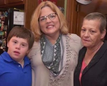 A tanárnő örökbe fogadta Down-szindrómás diákját, miután az édesanyja meghalt : „Beleszerettem”