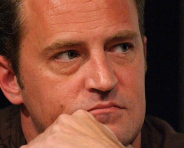 Matthew Perry tiniszomszédja elárulta, hogy „mindent látott” a színész tragikus halálának éjszakáján Matthew Perry tiniszomszédja elárulta, hogy „mindent látott” a színész tragikus halálának éjszakáján
